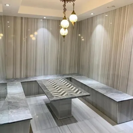 Modern And Luxurious In A Prime Daire